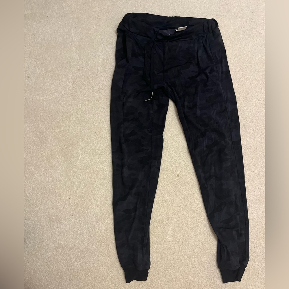 Slate Camo Strong Joggers
